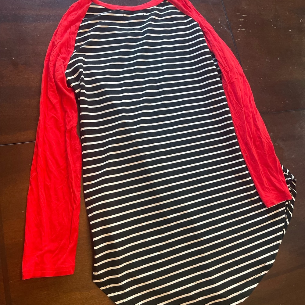 Stripped long sleeve tee